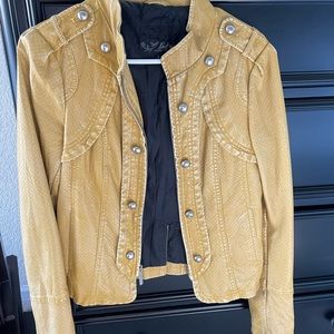 Daytrip: Mustard yellow faux leather jacket